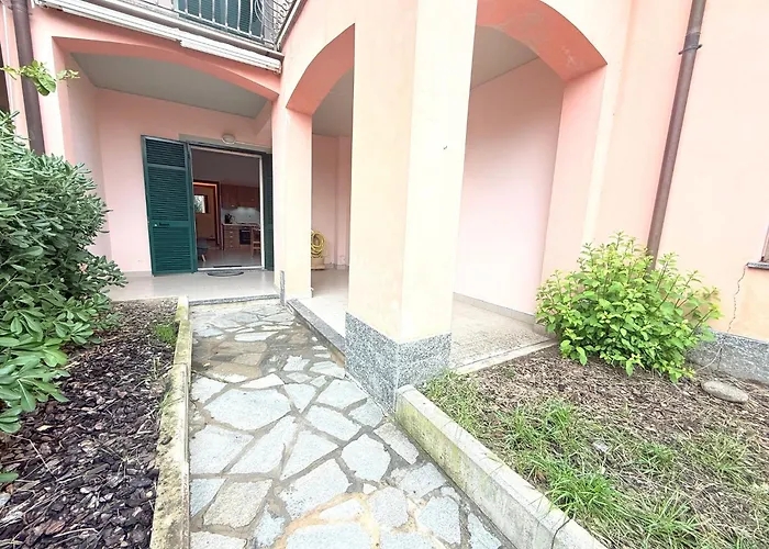 Relax Con Terrazza Giardino E Posto Auto