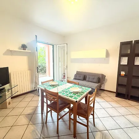 Διαμέρισμα Relax Con Terrazza Giardino E Posto Auto Cervo