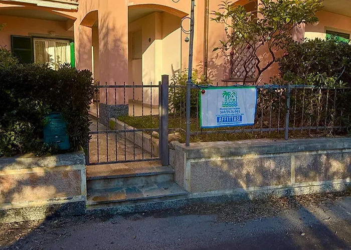 Διαμέρισμα Relax Con Terrazza Giardino E Posto Auto