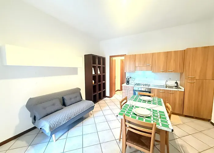 Apartamento Relax Con Terrazza Giardino E Posto Auto *