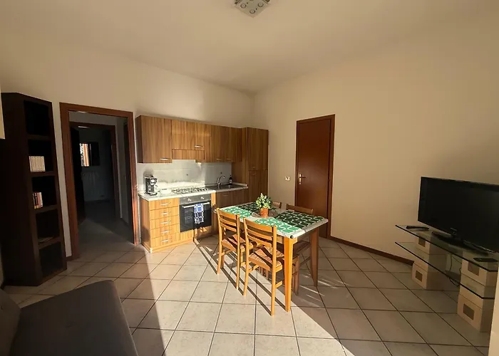 Apartamento Relax Con Terrazza Giardino E Posto Auto *